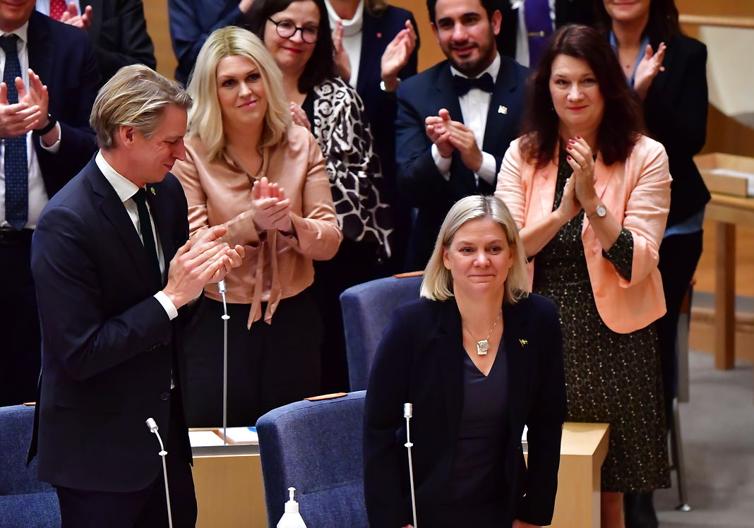 Sverige: Ny statsminister sidder på kurdisk kommunists nåde – Ditoverblik.dk